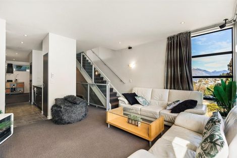 Photo of property in 97 Hallenstein Street, Queenstown, 9300