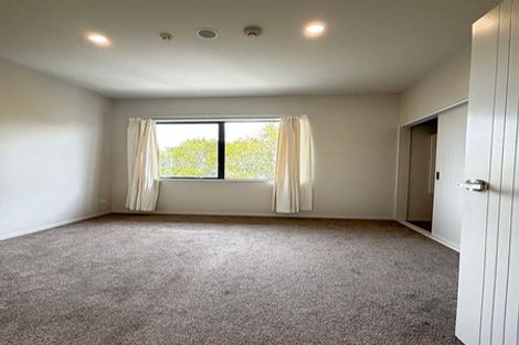 Photo of property in 8/1 Kaponga Crescent, New Lynn, Auckland, 0600