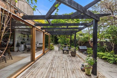 Photo of property in 7 Hurunui Street, Waikanae, 5036