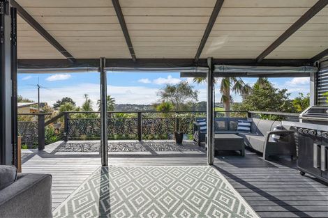 Photo of property in 5b Kauri Road, Stanmore Bay, Whangaparaoa, 0932