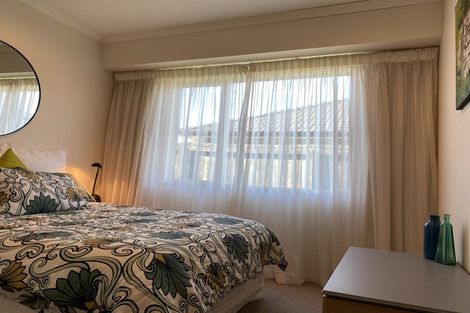 Photo of property in 32 Carroll Place, Owhata, Rotorua, 3010