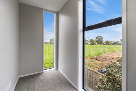 Photo of property in 52 Koro Lane, Mangere Bridge, Auckland, 2022