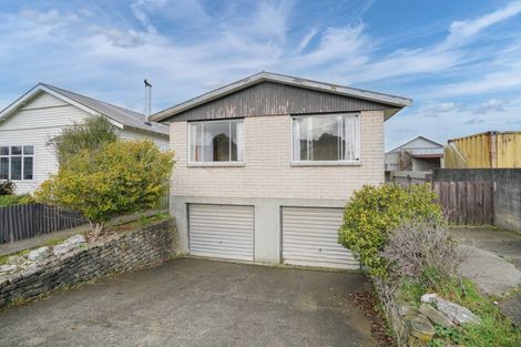 Photo of property in 71 Lowe Street, Avenal, Invercargill, 9810