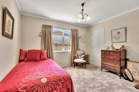 Photo of property in 432a Mangorei Road, Highlands Park, New Plymouth, 4312
