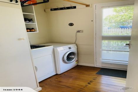 Photo of property in 13f2 Oswald Crescent, Paparangi, Wellington, 6037