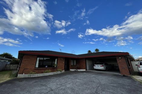 Photo of property in 142 Millhouse Drive, Northpark, Auckland, 2013