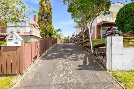 Photo of property in 1/162 Don Buck Road, Massey, Auckland, 0614