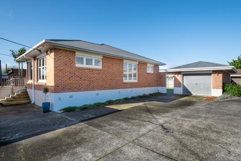 Photo of property in 325a Hobsonville Road, Hobsonville, Auckland, 0618