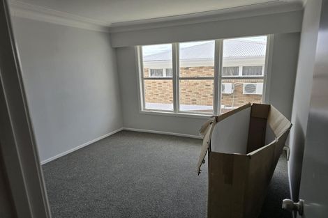 Photo of property in 70 Clevedon Road, Papakura, 2110