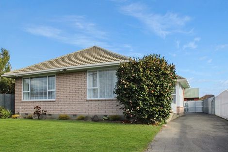 Photo of property in 31 Staveley Street, Avonhead, Christchurch, 8042