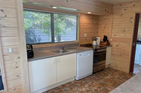 Photo of property in 58 Kinloch Road, Kinloch, Taupo, 3377