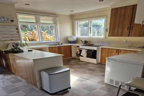 Photo of property in 225 Ravensbourne Road, Ravensbourne, Dunedin, 9022