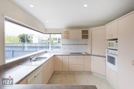 Photo of property in 2 Fauchelle Court, Feilding, 4702