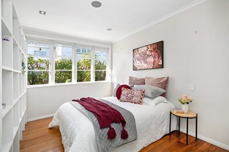Photo of property in 1044 High Street, Avalon, Lower Hutt, 5011