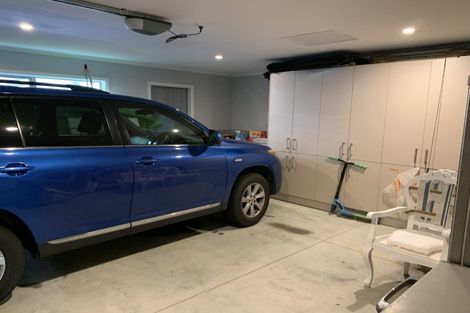 Photo of property in 8 Prestwich Rise, Churton Park, Wellington, 6037