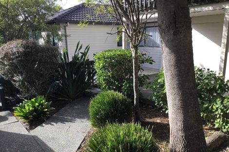 Photo of property in 8c Schnapper Rock Road, Schnapper Rock, Auckland, 0632