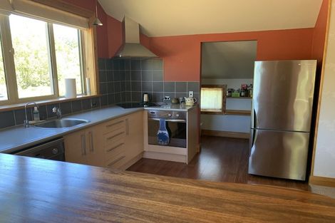 Photo of property in 8 Drake Place, Lake Hawea, Wanaka, 9382