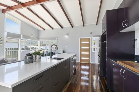 Photo of property in 27 Hamstead Street, Wainuiomata, Lower Hutt, 5014