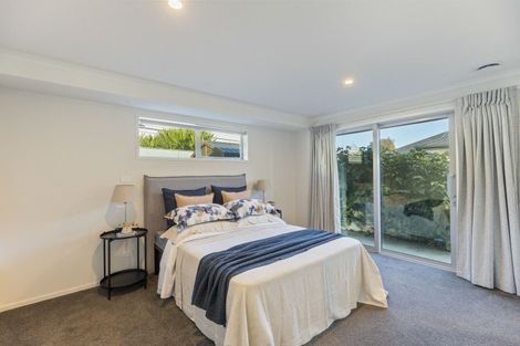 Photo of property in 1 Howe Place, Upper Vogeltown, New Plymouth, 4310