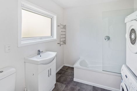 Photo of property in 74u2 Homebush Road, Khandallah, Wellington, 6035