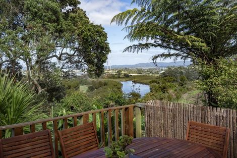 Photo of property in 119 Colwill Road, Massey, Auckland, 0614