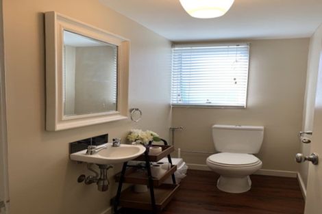 Photo of property in 46 Bryndwr Road, Fendalton, Christchurch, 8052