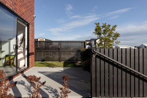 Photo of property in 20 Atutahi Lane, Papamoa, 3118