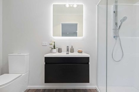 Photo of property in 116a Racecourse Road, Waiuku, 2123