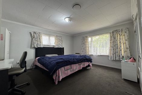 Photo of property in 14 Mcgregors Road, Bromley, Christchurch, 8062