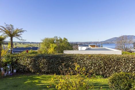 Photo of property in 718 Acacia Bay Road, Acacia Bay, Taupo, 3330