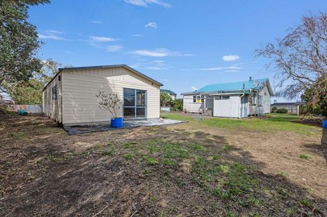 Photo of property in 33 Ngatai Street, Manaia, 4612