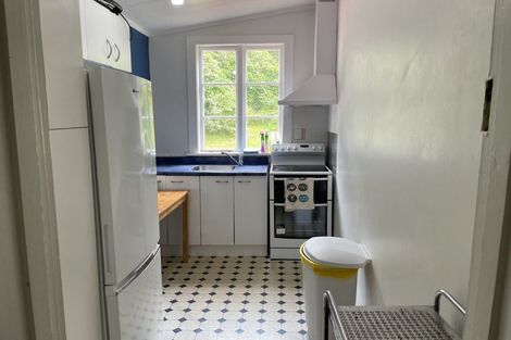 Photo of property in 1/18 Clifton Terrace, Kelburn, Wellington, 6012