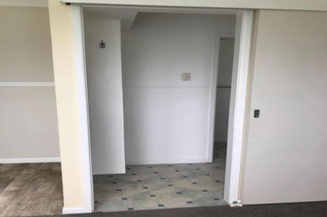 Photo of property in 58 Glendale Road, Glen Eden, Auckland, 0602