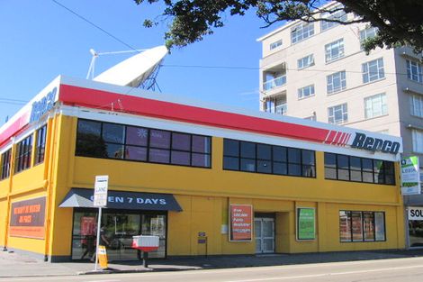 Photo of property in Grandstand Apartments, 42/80u Kent Terrace, Mount Victoria, Wellington, 6011