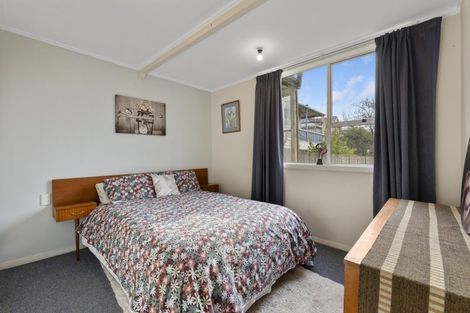 Photo of property in 53 Easther Crescent, Kew, Dunedin, 9012