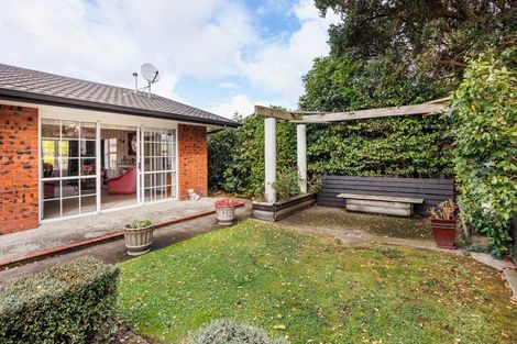 Photo of property in 7 Woodfield Avenue, Roslyn, Palmerston North, 4414