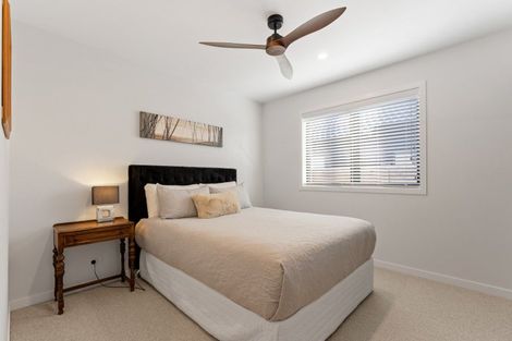 Photo of property in 8 Tiaki Lane, Matakana, 0985