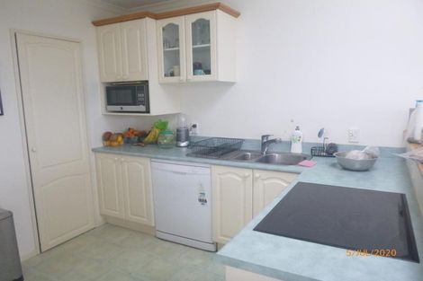 Photo of property in 17 Sea Vista Avenue, Beach Haven, Auckland, 0626