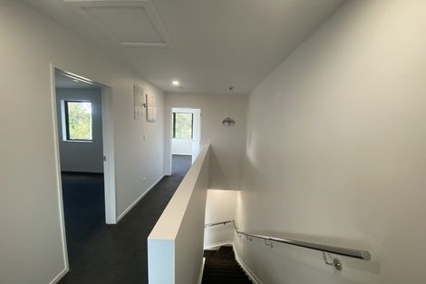 Photo of property in 13b Serjeant Street, Henderson, Auckland, 0612