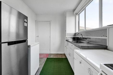 Photo of property in 16 Achilles Street, Stratford, 4332