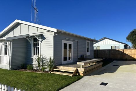 Photo of property in 5 Moa Crescent, Frankton, Hamilton, 3204