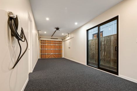 Photo of property in 6 Coopworth Street, Karaka, 2580