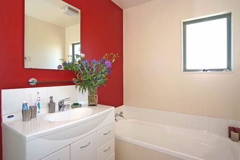 Photo of property in 12b Frankmoore Avenue, Johnsonville, Wellington, 6037