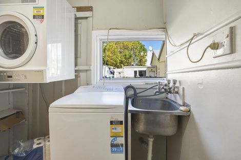 Photo of property in 828 Cumberland Street, North Dunedin, Dunedin, 9016