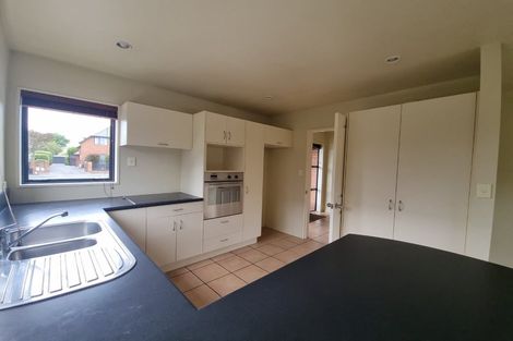 Photo of property in 102 Roberta Drive, Somerfield, Christchurch, 8024