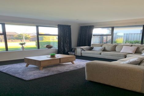 Photo of property in 13 Carpenter Drive, Prebbleton, 7604