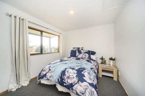 Photo of property in 6 Purnell Place, Marton, 4710