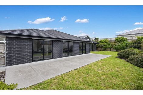 Photo of property in 25 Lake Drive, Tikipunga, Whangarei, 0112