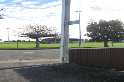 Photo of property in 4 Bevan Place, Otaki, 5512