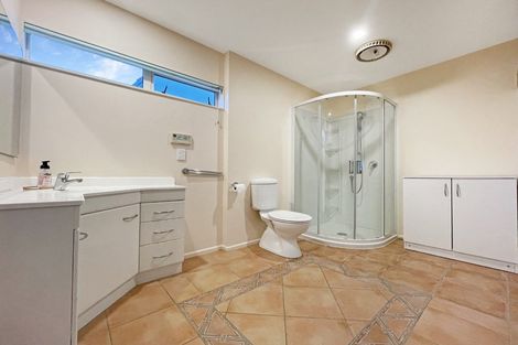 Photo of property in 18 Myers Grove, Churton Park, Wellington, 6037